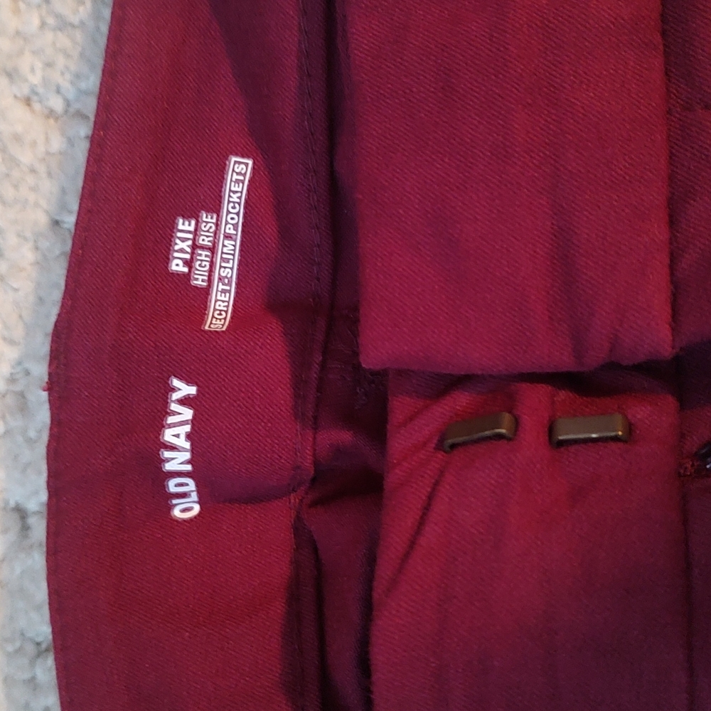 Old navy ankle Pixie pants